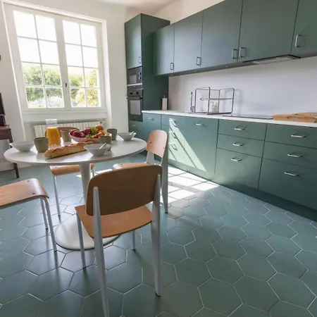 Jouandeou בית נופש