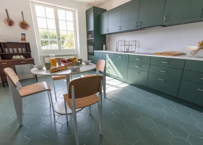 Jouandeou بيت للعطل