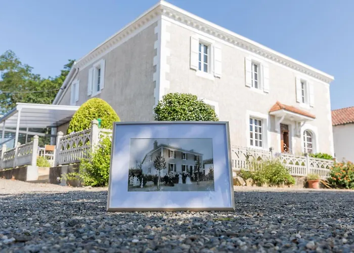 Jouandeou بيت للعطل