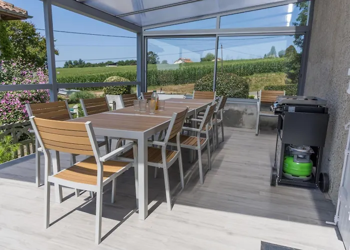 Jouandeou بيت للعطل